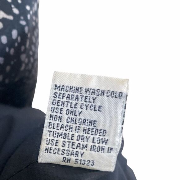 Kenneth Cole 100% Silk Knee Length Dress - Picture 8 of 9